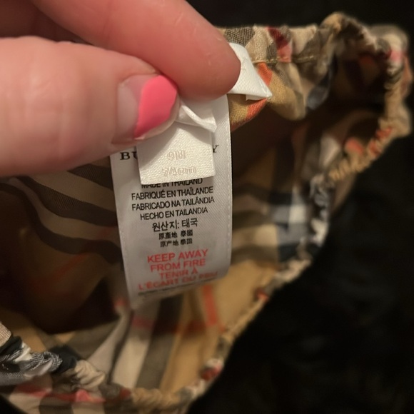 Burberry Diaper Cover Sz 9M - Picture 3 of 4